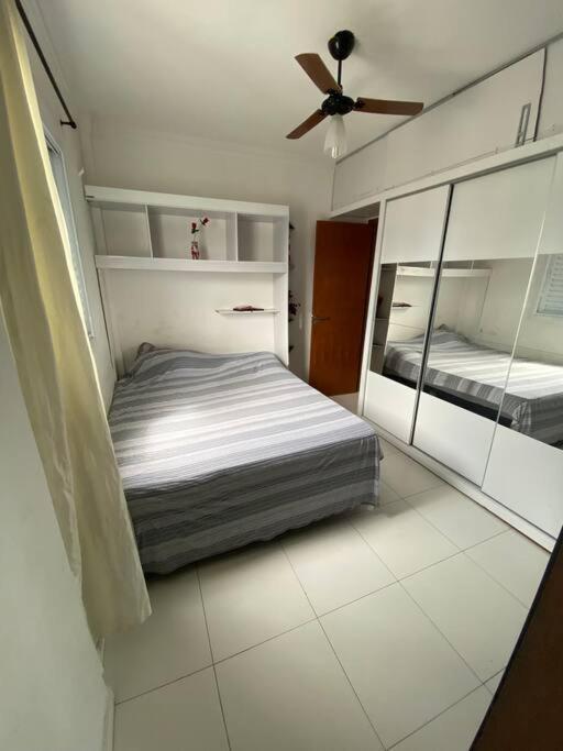 Apartamento 2 Dormitorios E Sacada Gourmet Frente Ao Mar Praia Grande  Luaran gambar